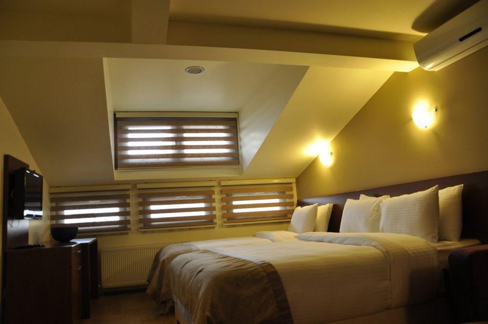 Wide Suites Taksim อิสตันบูล ภายนอก รูปภาพ