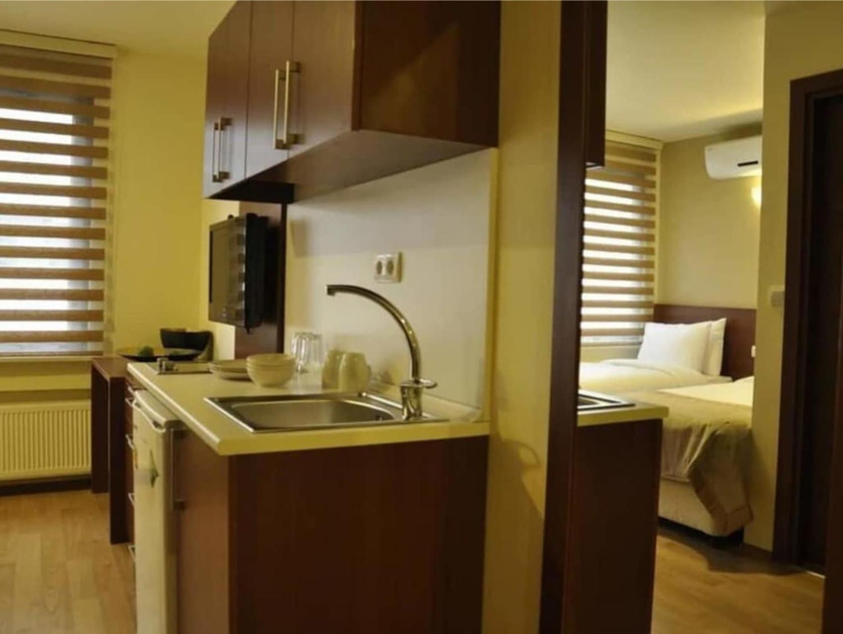 Wide Suites Taksim อิสตันบูล ภายนอก รูปภาพ
