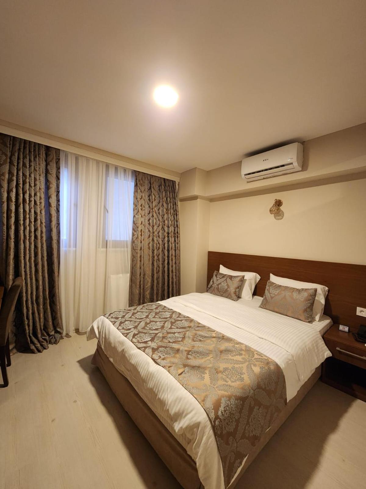 Wide Suites Taksim อิสตันบูล ภายนอก รูปภาพ