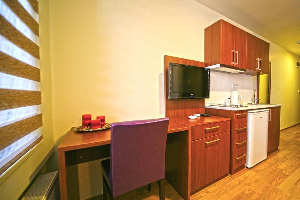 Wide Suites Taksim อิสตันบูล ภายนอก รูปภาพ